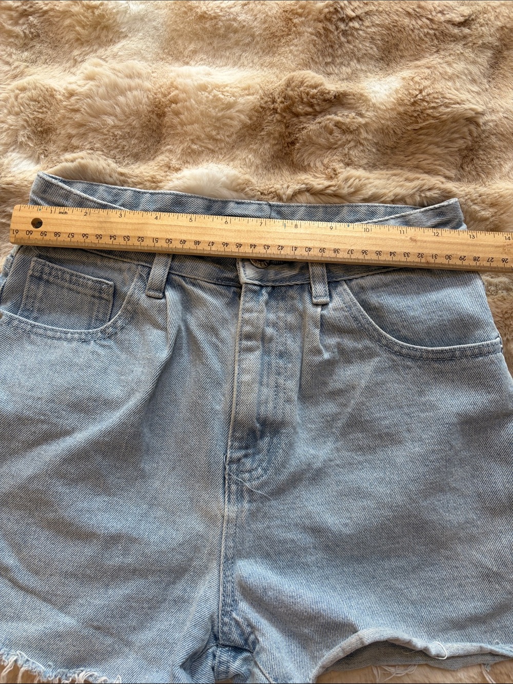 SHEIN light wash high waist shorts raw hem size 26/US size 2 - Picture 7 of 8